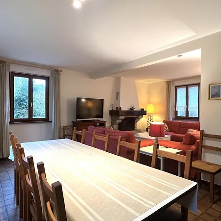 102 - Belle Maison Familiale Dans Quartier Calme * Фреэль