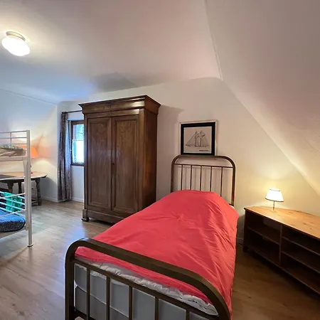 102 - Belle Maison Familiale Dans Quartier Calme * Фреэль