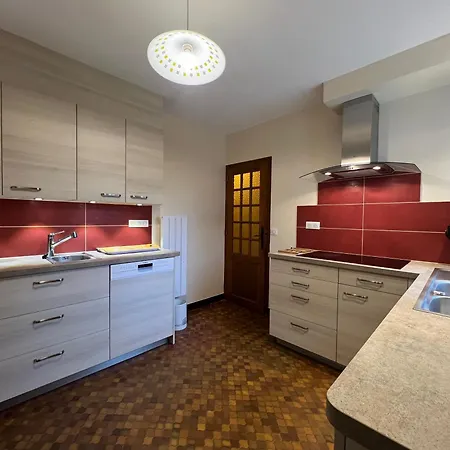 102 - Belle Maison Familiale Dans Quartier Calme Вилла